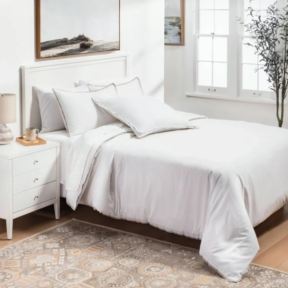 Threshold Hotel Border Frame Bedding Collection Queen White/Birch Border